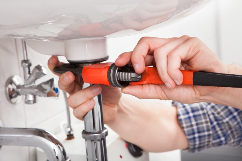 Emergency Plumber Gidea Park, Heath Park, RM2